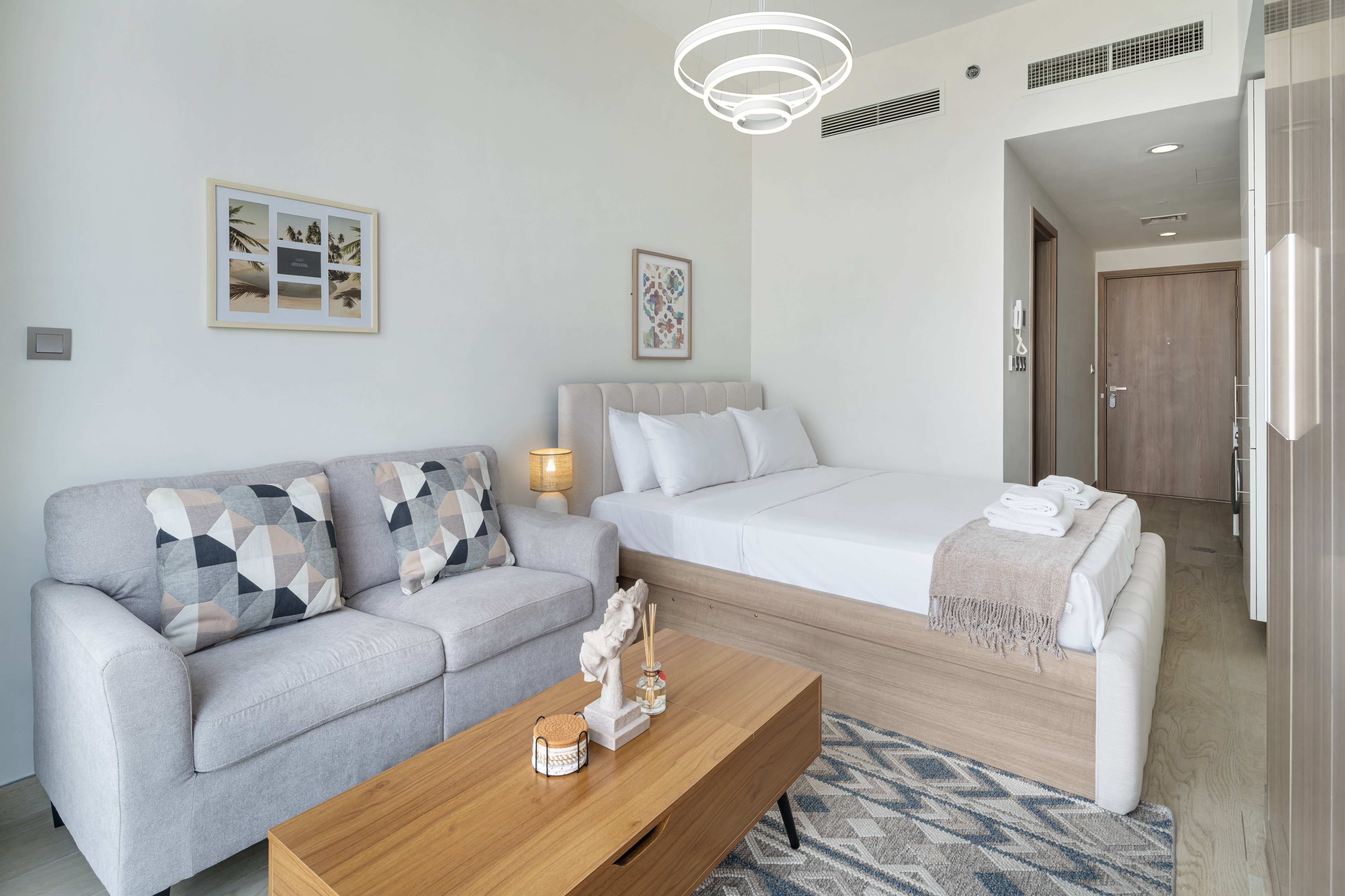 Stylish Studio Apartment in Azizi Riviera One – photo 4