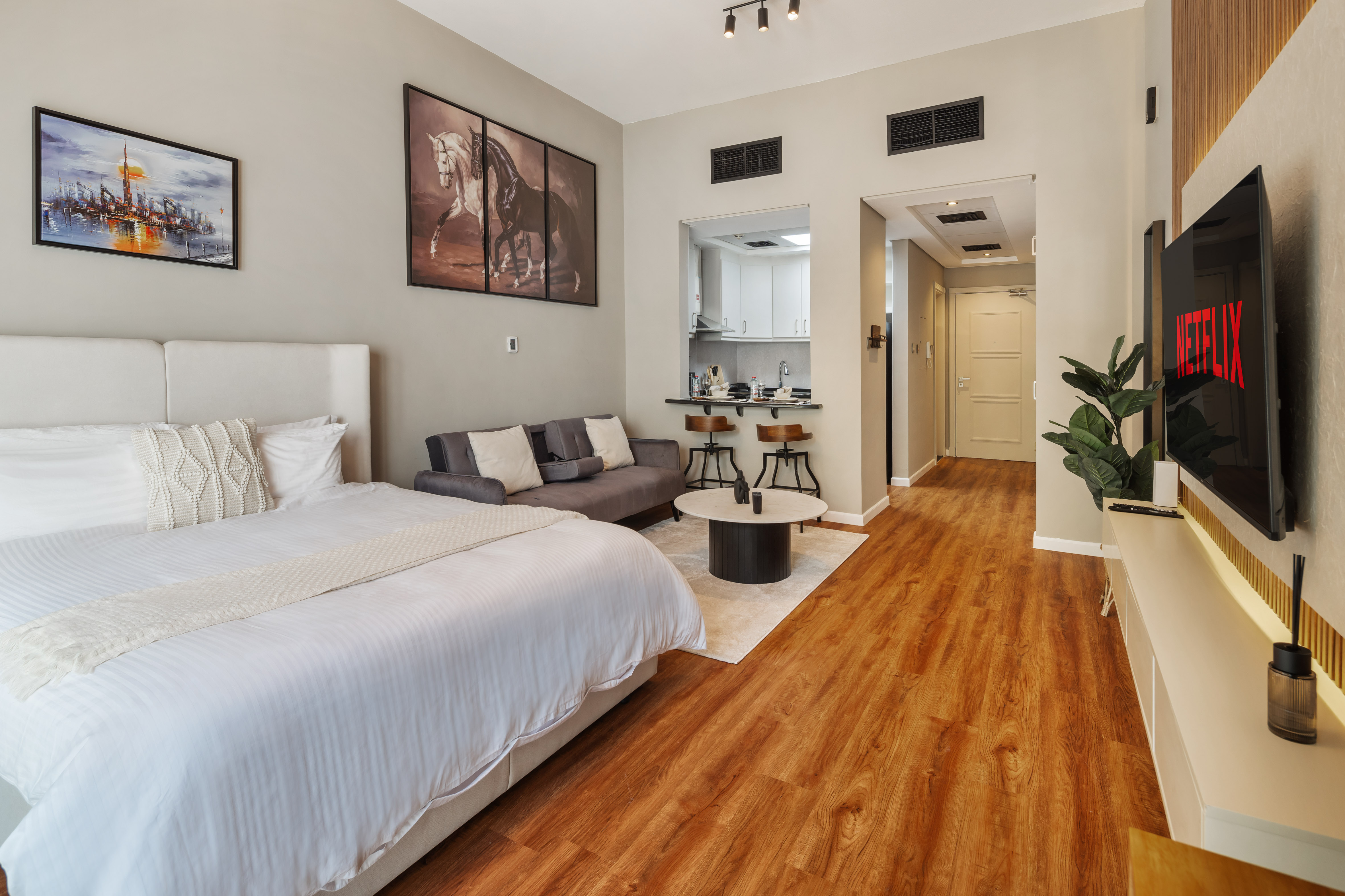 Brand New Studio in Discovery Gardens – photo 2